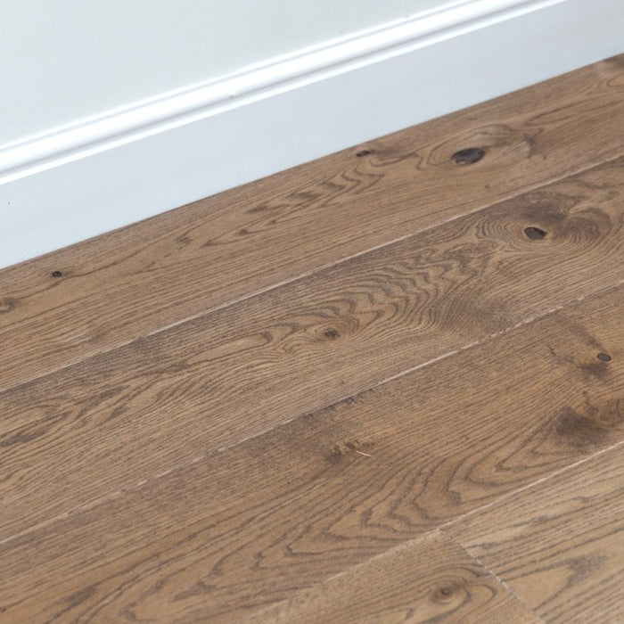 Antique Oak - Engineered Straight Plank Hardwood